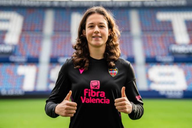 Livia Peng, nueva jugadora del Levante UD Femenino.