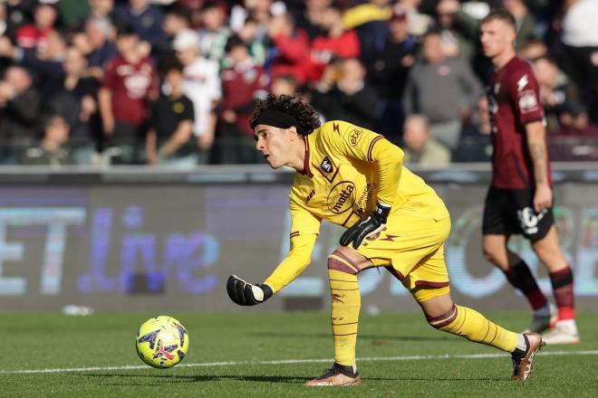 Ochoa, en su debut con la Salernitana (Foto: Cordon Press).