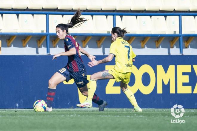 Alba Redondo guía al Levante UD a otro festival de goles (0-6)