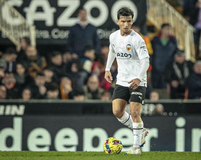 Hugo Guillamón, formado en la academia del Valencia CF. (Foto: LaLiga).