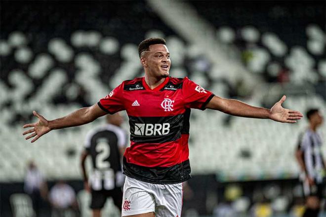 Rodrigo Muniz celebrando un gol (Foto: CR Flamengo).