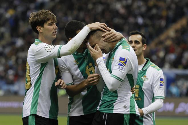 Las lágrimas de Loren al marcar el 2-2 del Betis en la Supercopa (Foto: EFE)