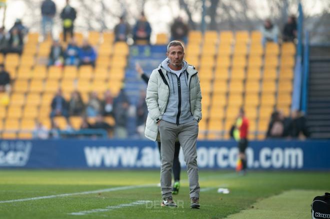 Tras la derrota ante el Alcorcón, Óscar Cano pidió nuevos fichajes para el Deportivo (Foto: RCD)