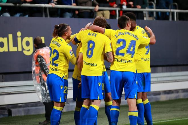 Ocampo celebra su gol en el Cádiz-Elche (Foto: Cristo García).