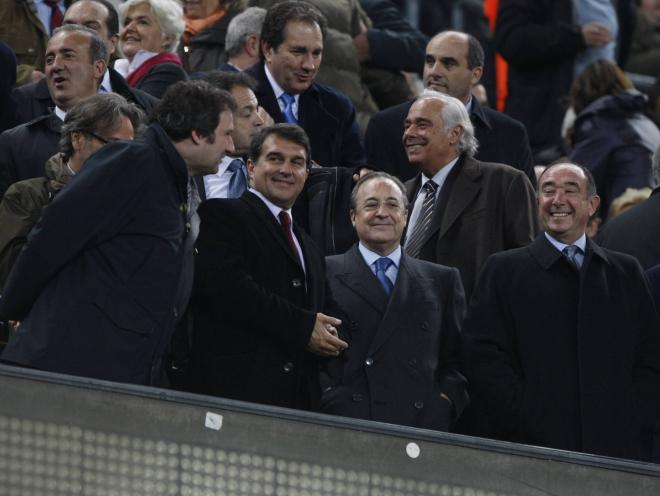 Laporta y FLorentino, durante un partido en el Camp Nou
