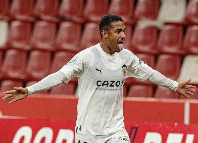 Samuel Lino celebra el 0-4 en Copa