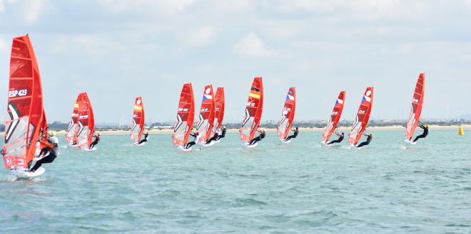 Una prueba internacional de Windsurf (Foto:FAV)