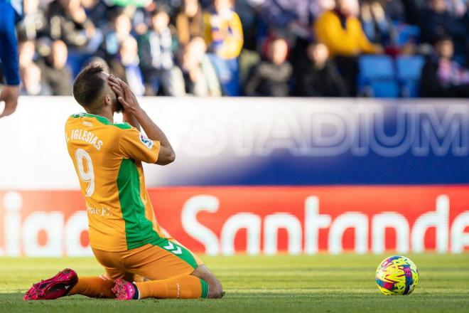 Borja Iglesias, ante el Espanyol (Foto: Cordon Press).