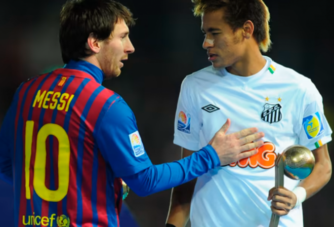 Messi y Neymar, en la final del Mundial de Clubes 2011 (Foto: FIFA).