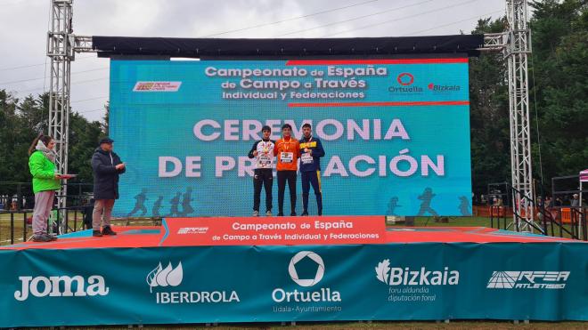 La selección valenciana de cross se proclama campeona en Ortuella