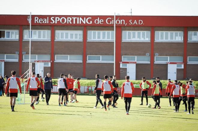Entrenamiento del Sporting en Mareo (Foto: RSG).