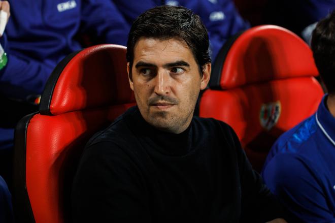 El usurbiltarra Andoni Iraola, entrenador del Rayo Vallecano.