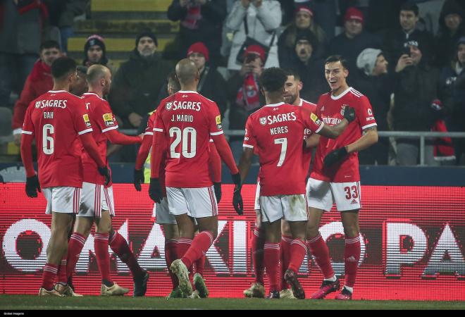 Benfica en el Estádio Municipal de Arouca (foto: cordonpress)