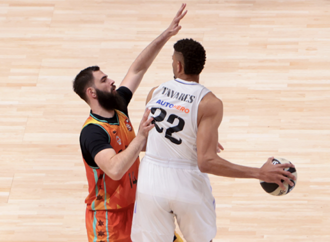 Valencia Basket vende caro su adiós a la Copa: Real Madrid, primer semifinalista (86-85)