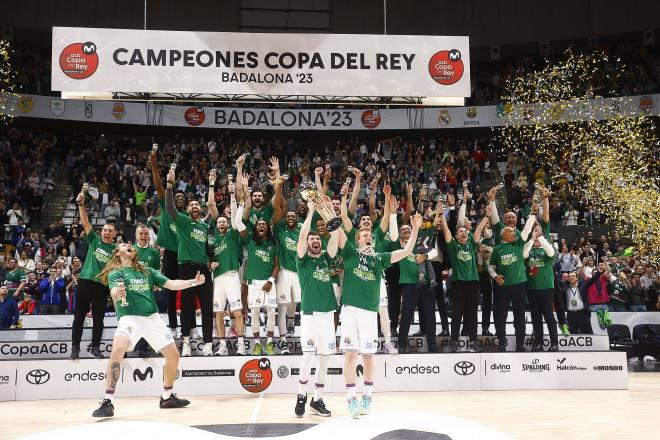 El Unicaja alza la Copa del Rey 2023 en Badalona (Foto: acb Photo).