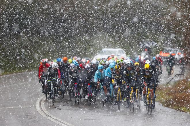 Primera etapa de O Gran Camiño suspendida por las fuertes nevadas (Foto: @SprintCycling , @PhotoGo