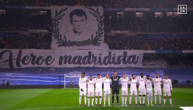 Homenaje a Amancio antes del Real Madrid-Atlético de Madrid (Foto: DAZN).