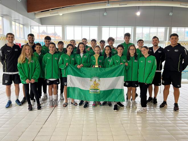 Selección andaluza en el Campeonato de España escolar de natación.