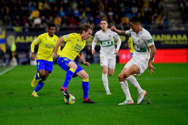 Álex Fernández, en el Cádiz - Elche (Foto: CordonPress).