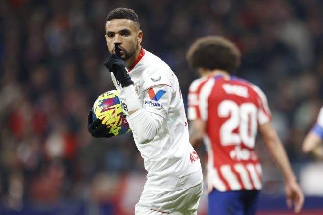 En-Nesyri celebra su gol al Atlético (Foto: Cordon Press).