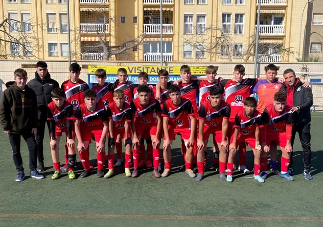 El equipo cadete, antes de un partido (Foto: CD Cala de Mijas).