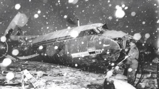 Imagen del accidente aéreo (EFE)