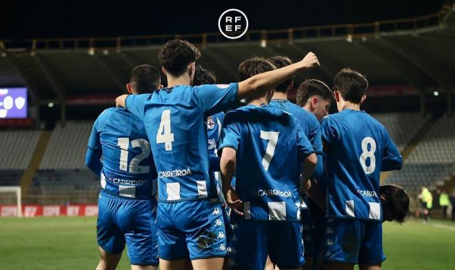 El Deportivo Juvenil celebra su gol ante el Almería (Foto: RFEF)