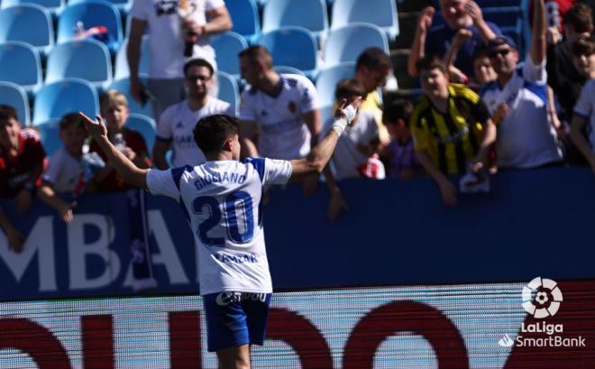 Giuliano celebra un gol en La Romareda (Foto: LaLiga).