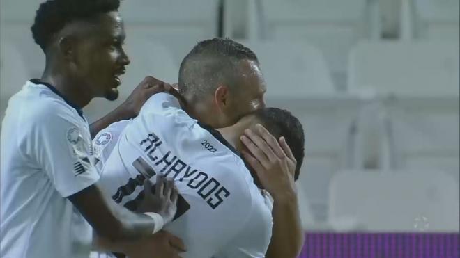 Santi Cazorla celebra su gol con el Al-Sadd