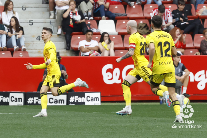 Óscar Pinchi celebrando su gol con el Mirandés (Foto: LaLiga)