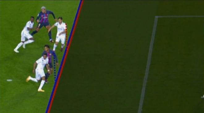Marco Asensio marca un gol anulado en el Barcelona-Real Madrid