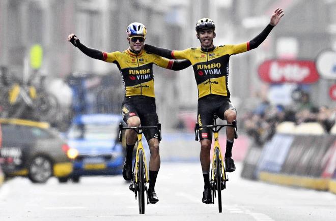Laporte y Van Aert dan el triunfo a Jumbo en Gante. Fuente: Cordon Press
