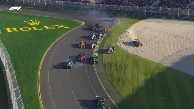 El toque entre Fernando Alonso y Carlos Sainz en el Gran Premio de Australia (Foto: F1)