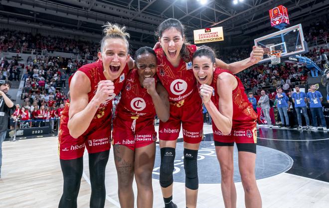 Casademont Zaragoza, campeón de la Copa de la Reina (Foto: Alberto Nevado/FEB).