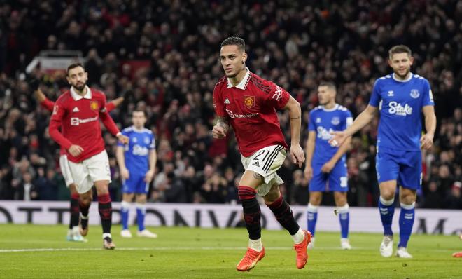 Anthony durante el Everton-Manchester United. Fuente: Cordon Press