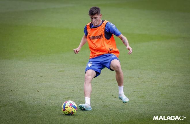 El lateral izquierdo Cristian Gutiérrez, en un entrenamiento. (Foto: MCF)