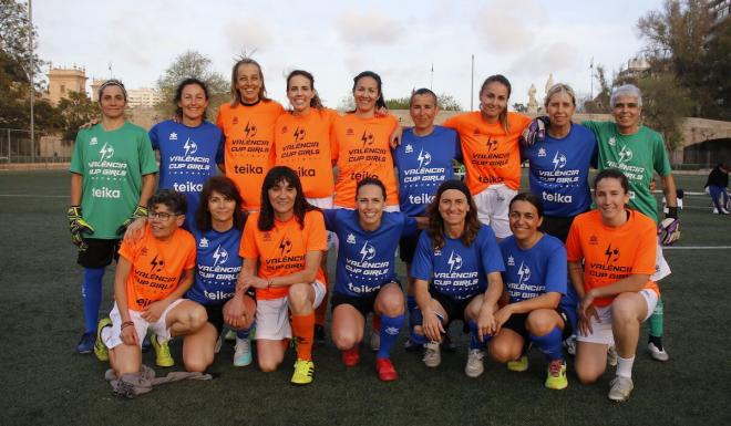 Las 'Referentes' exhiben su fútbol de la mano de Teika en la València Cup Girls