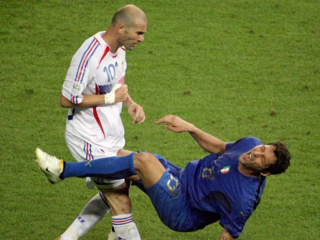 El cabezazo de Zidane a Materazzi en la final del Mundial de 2006. (Cordon Press)