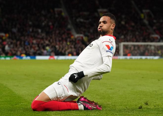 En-Nesyri, celebrando su gol ante el United (Foto: Cordon Press).