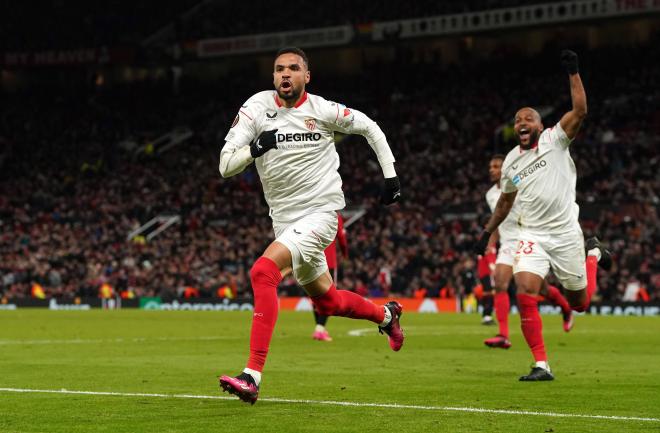 En-Nesyri, celebrando su gol ante el United (Foto: Cordon Press).