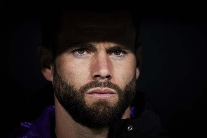 Nacho Fernández, en el banquillo del Real Madrid (Foto: Cordon Press).