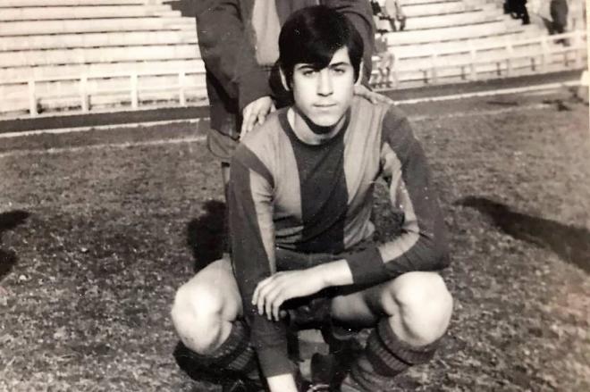 Manolo Sarabia, leyenda del Athletic Club, surgió del San Pedro de Sestao.