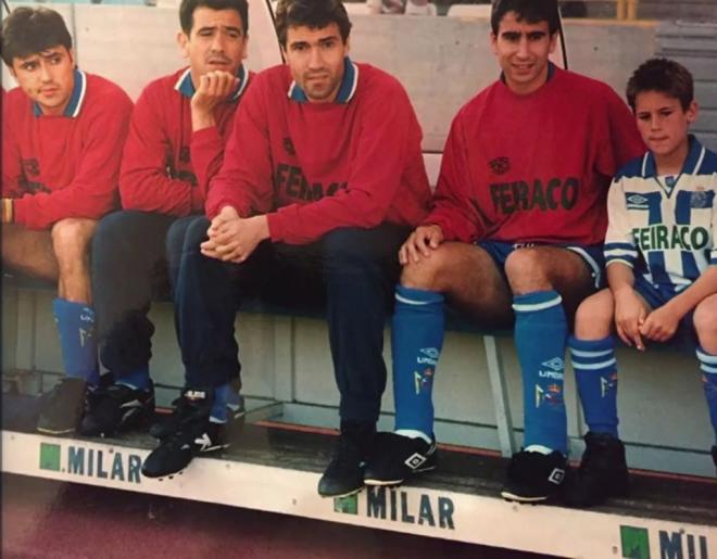 Martiño Rivas con varios jugadores del Súper Dépor (Foto: Martiño y Movistar)