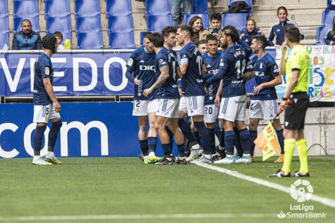 Celebración del gol de Sergi Enrich en el Oviedo - Lugo (Foto: LaLiga).