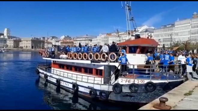 Los Riazor Blues rescatan una vieja tradición y van a Ferrol en barco