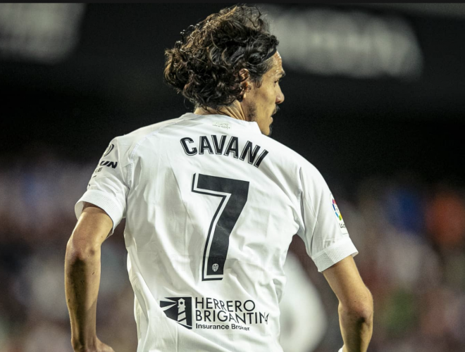 Cavani en el Valencia-Sevilla (Foto: Valencia CF)