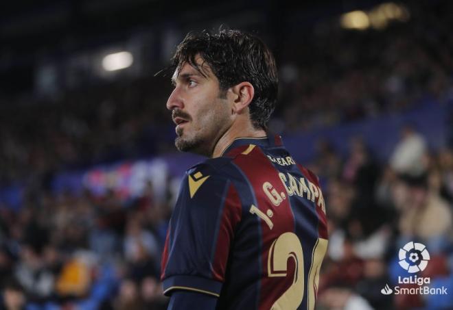 Campaña en el partido entre Las Palmas y el Levante. (Foto: LUD)