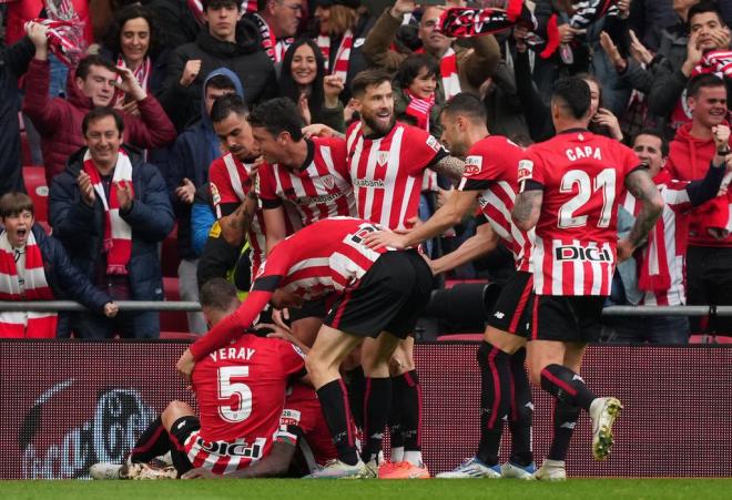 Celebración de un gol de Williams en San Mamés en el derbi vasco (Foto: Athletic Club).