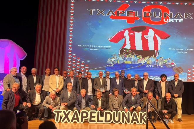 La Gala Txapeldunak en el Euskalduna para el Athletic Club campeón de los años 80 (Foto: DMQ Bizkaia).