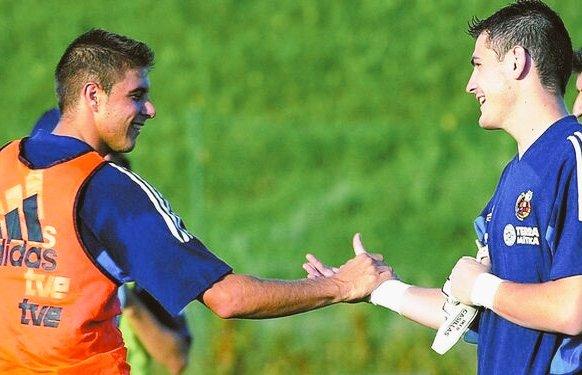 Joaquín y Casillas en la Selección Española.jpg